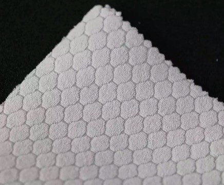 3-10mm Kayma Karşıtı Rezil CR Neopren Kauçuk 100% CR Kauçuk Yüksek Hava Durumu Kimyasal Direnci Özel Yapı