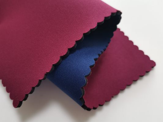 Delikli Çift Taraflı Neopren Kumaş Levha Takviyeli Drysuit kullanımı